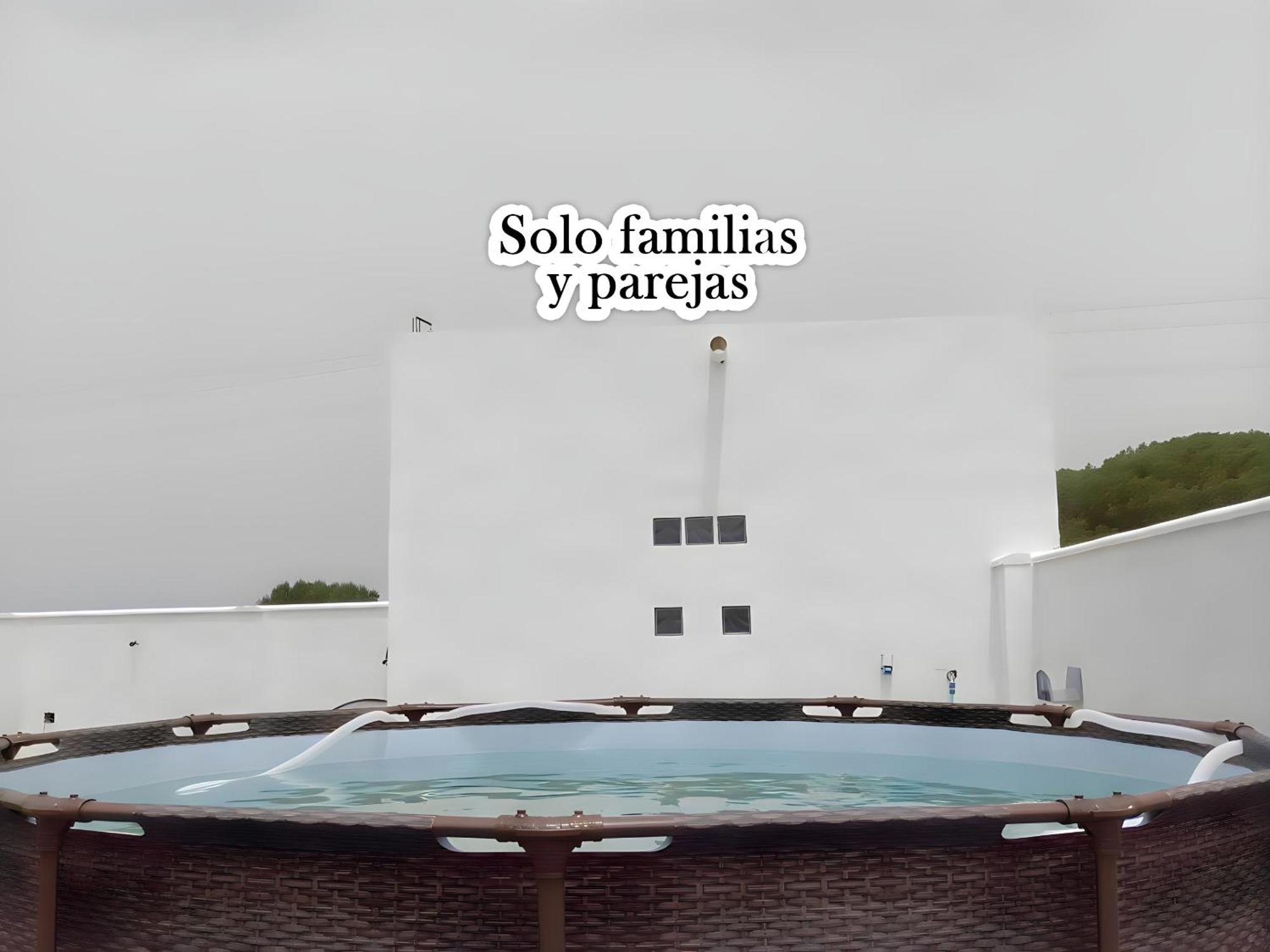 Holiday home Casa Con Piscina Portatil Y Fibra Optica